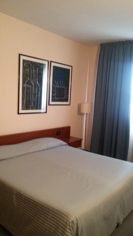 Albergo Centrale Trebaseleghe Zimmer foto
